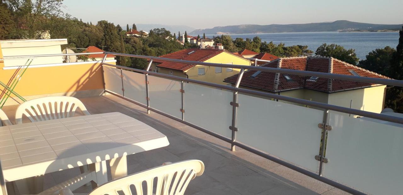 Vila Zdenka Apartmants Crikvenica Eksteriør billede